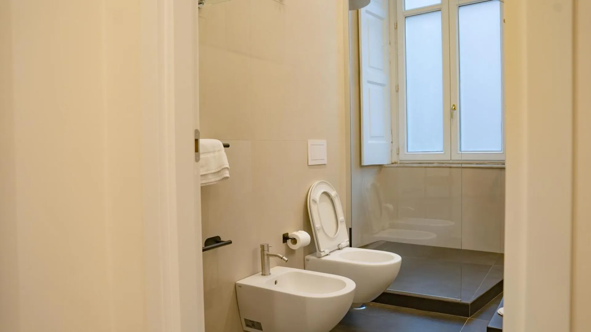 Filomena Suites Naples 0*,  Italy