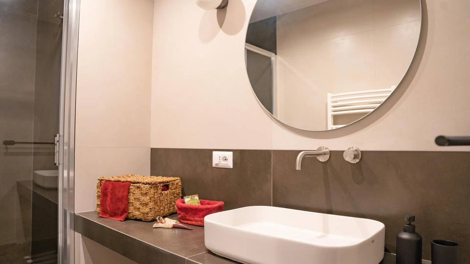 Filomena Suites Naples 0*,